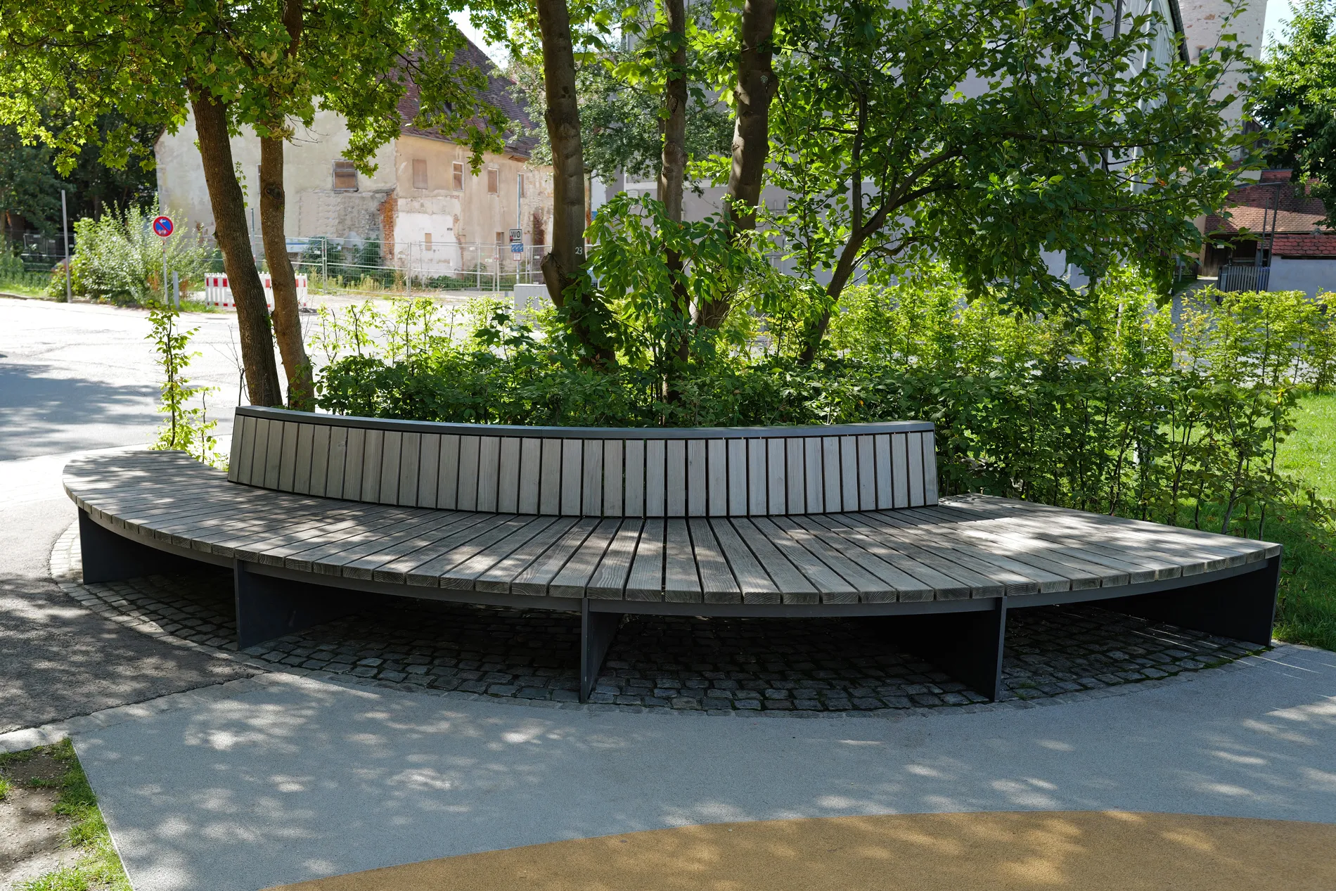 Attraktive Aufenthaltsflächen in Städten gestalten – Stadtpark Neumarkt